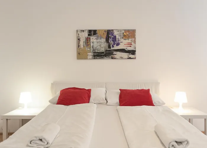 & Lovely Private In 3br Shared Apt, With Smart Tv & Wifi Apartment Vienna