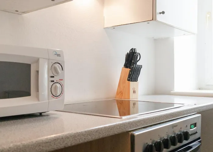 & Lovely Private In 3br Shared Apt, With Smart Tv & Wifi Apartment *